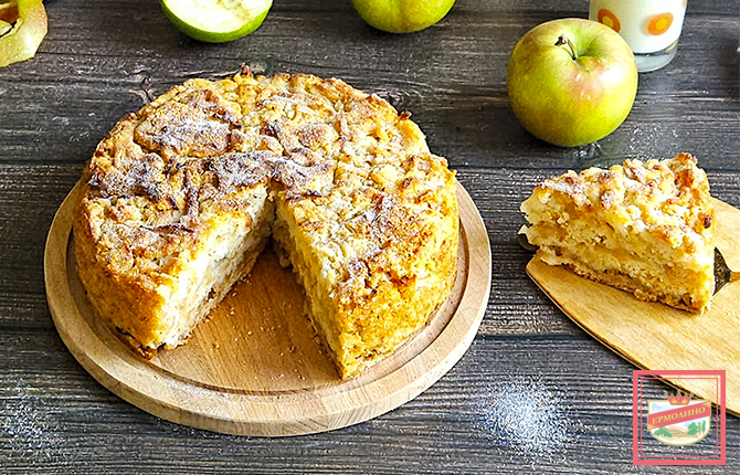 Пирог с тертыми яблоками и манкой — рецепт с фото пошагово